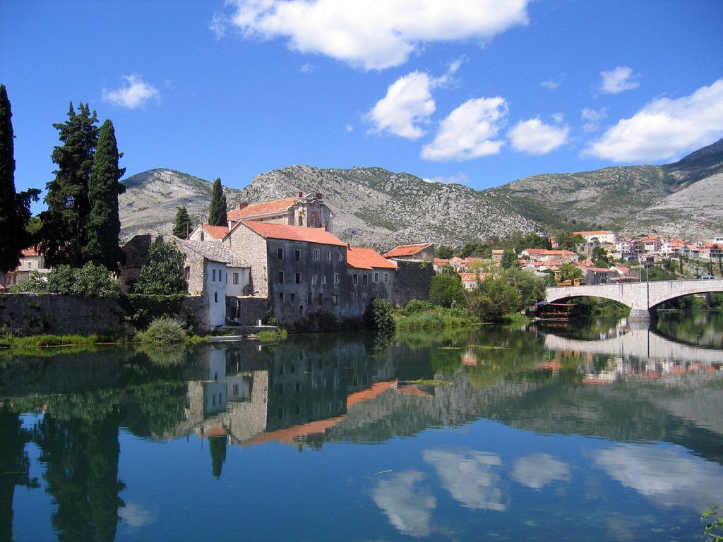 1200px-Trebinje_River