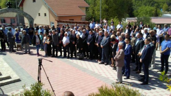 Босанско Грахово - обиљежавање сто