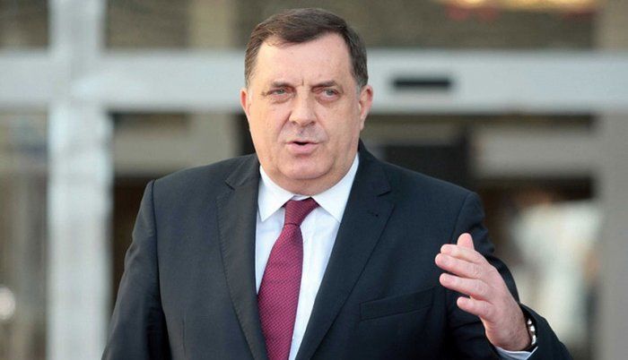 5af2d591-18f8-452a-9b4a-3c320a0a0a7e-milorad-dodik-2018-700x402