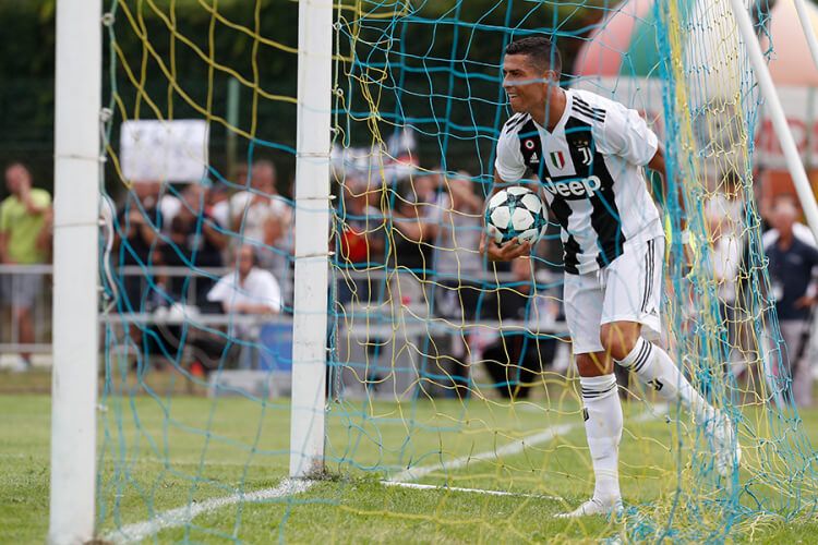 ronaldo juve gol
