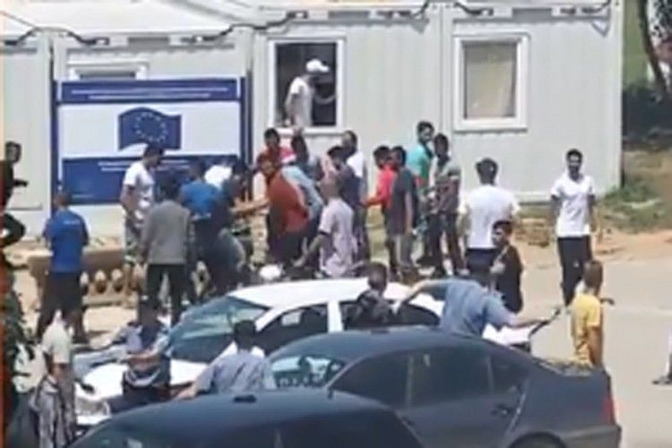 migranti tuca