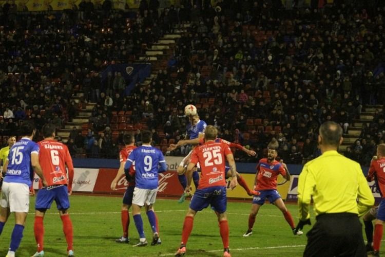 premijer liga