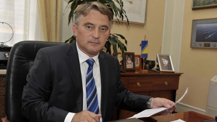 KOMSIC