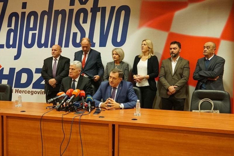 HDZ SNSD MOSTAR