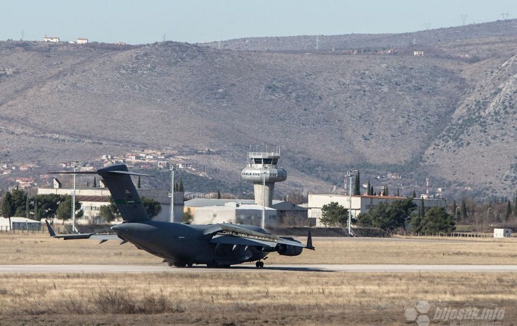 avion mostar