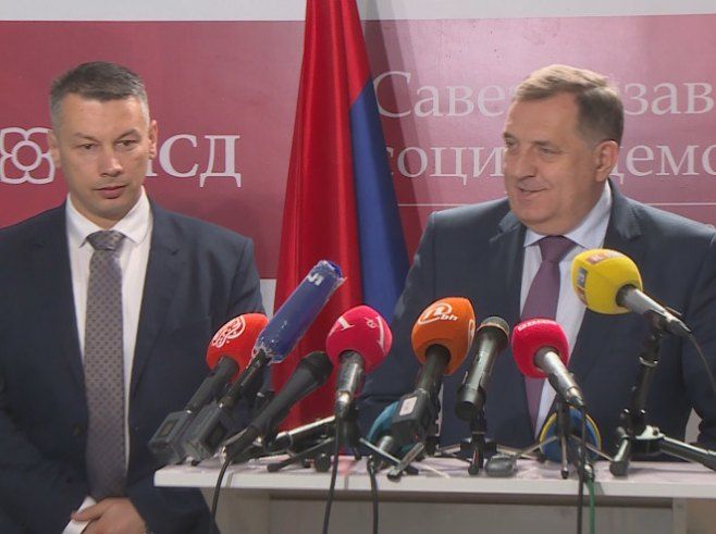 nesic dodik