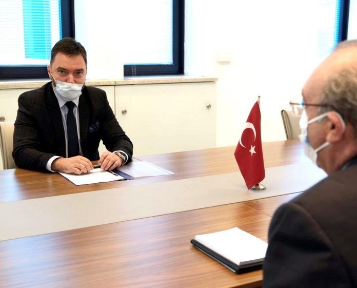 kosarac turski ambasador