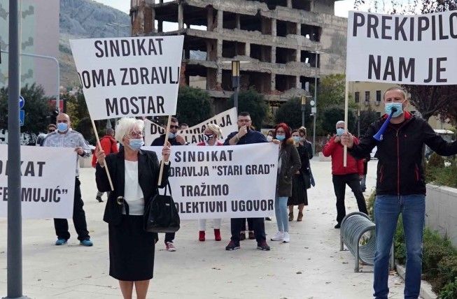 strajk zdravstvo hnj
