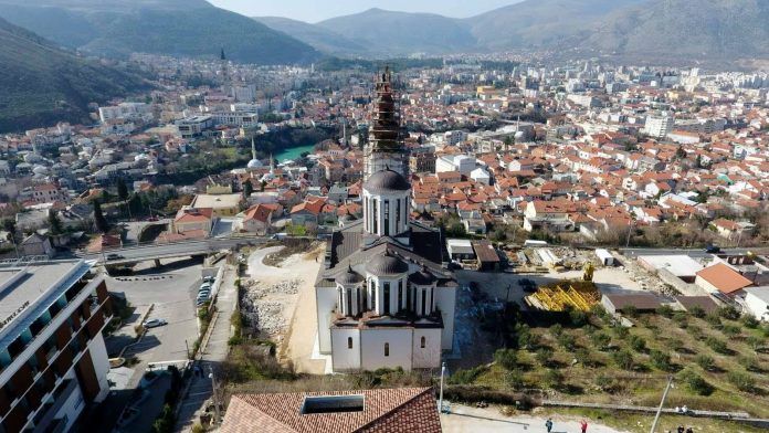 mostar panorama crkva