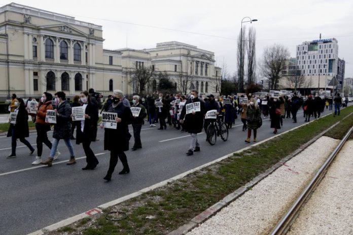 protest sarajevo 1