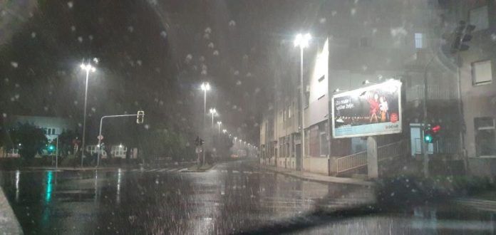 snijeg mostar april