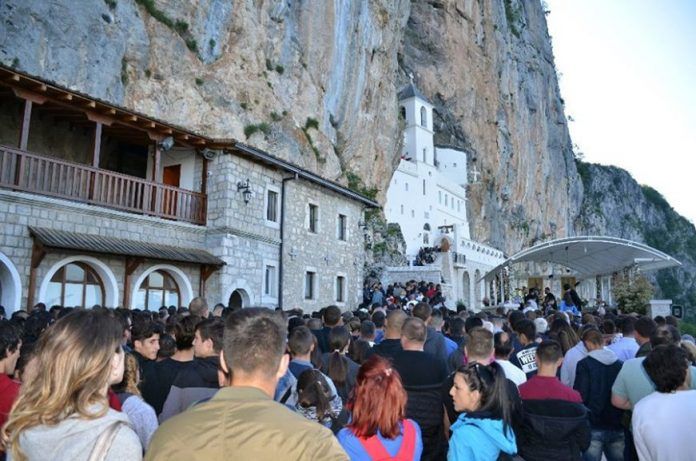 Ostrog-872x577-1