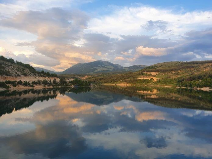 mandek jezero