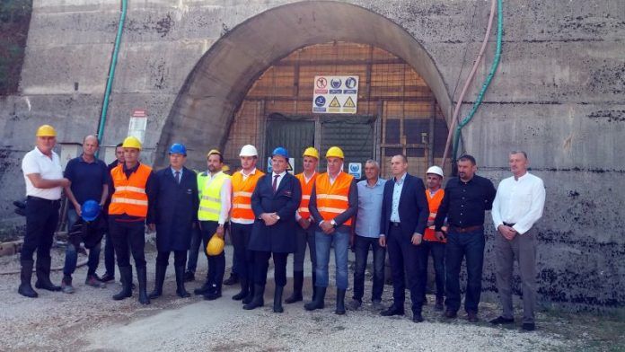 het petrovic tunel