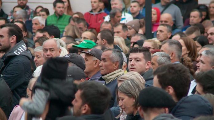 protesti-dzenan-memic-sarajevo-209759-1024x576