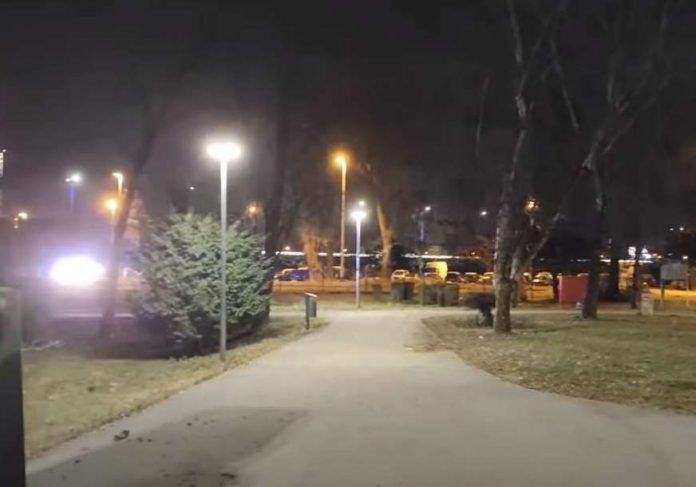 zagreb-letjelica-noć-872x610
