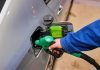 Tramp pozvao naftne kompanije da odmah snize cijene benzina