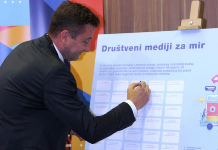 mario-kordic-potpisivanje-govormrznje