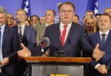 Denis Bećirović zvanično kandidat opozicije za bošnjačkog člana Predsjedništva BiH