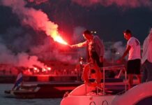 VIDEO Suze, baklje i sirene za Mateja u Splitu. Otac Nenad poslao emotivnu poruku