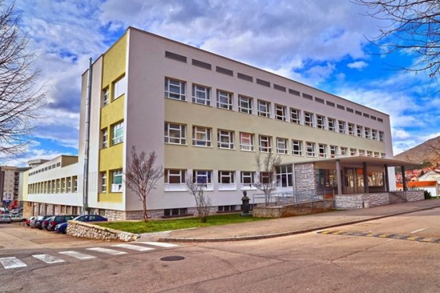 srednjoskolski-centar-trebinje-640x427-1