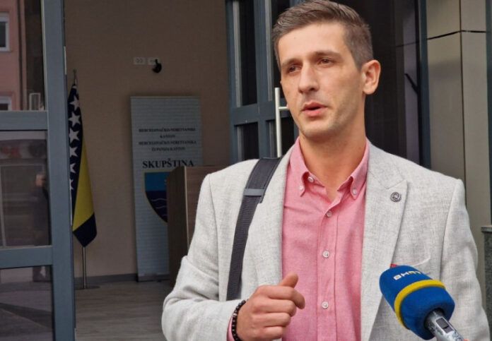 crnoomerovic