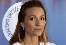 “Ovo prvi put vidim” Jelena Đoković neobičnom vještinom održava vitku liniju (VIDEO)