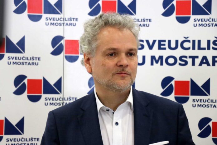 Sattler: Kandidatski status jasan signal građanima da u BiH trebaju ostati i investirati