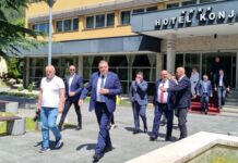 DODIK: NEMA POVLAČENJA ODLUKA O USTAVNOM SUDU BiH