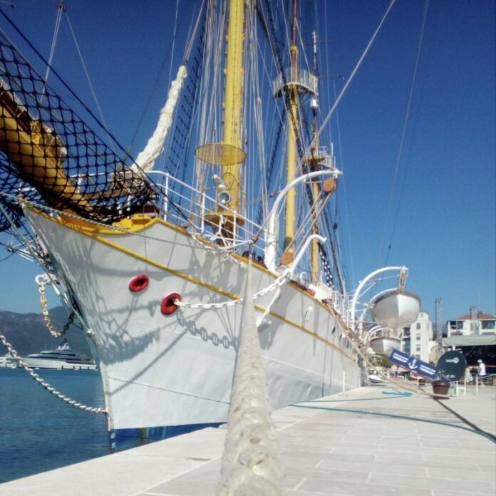 brod jadran