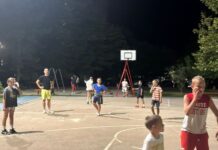 NEMANJA BILBIJA IGRAO LOPTE S DJECOM IZ KVARTA (video)