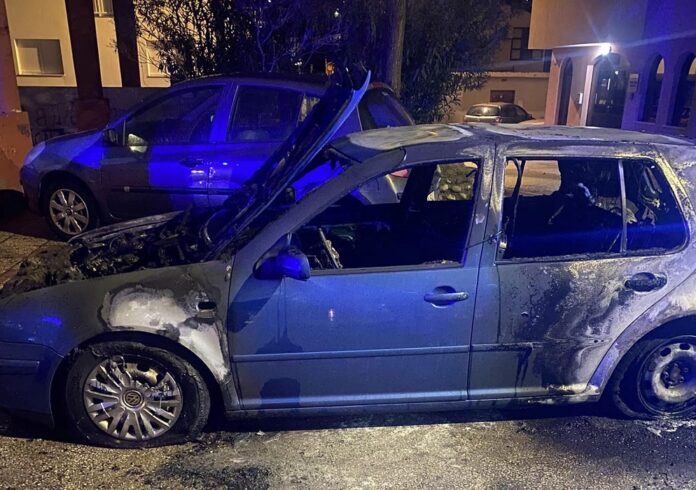 pozar_auto