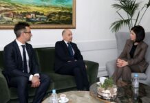 PREMIJERKA HNK MARIJA BUHAČ S MAĐARSKIM AMBASADOROM U BiH