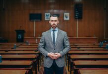 CIK ODUZEO MANDAT Nemanji Davidoviću, jer savjetuje Dodika