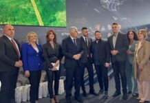 Predstavnici vlasti posjetili JP Autoceste FBiH na Mostarskom sajmu