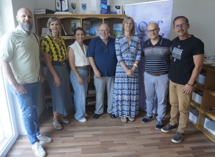 Nagradeni-autori-clanovi-povjerenstva-Elvira-Cemalovic-scaled-e1754388837755
