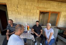 STIGLA POMOĆ POVRATNIČKOJ PORODICI BOVAN U MOSTARU: Vlada Republike Srpske uplatila 15.000 za sanaciju krova