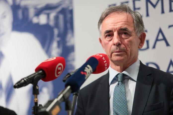 20251109162203_936856