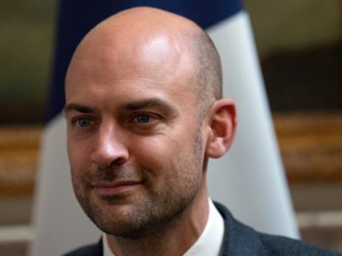 20251116193934_606914