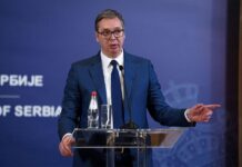 ”GODIŠNJICA TRAGEDIJE OBILJEŽENA DOSTOJANSTVENO” Vučić poručio da je obojena revolucija u Srbiji pobijeđena, najavio prijevremene izbore