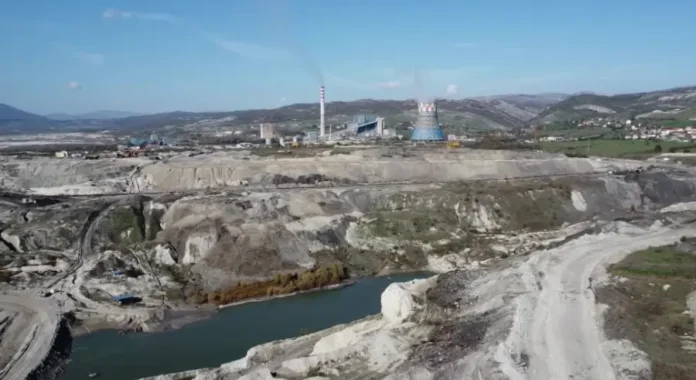 images_2025_09_73fb4ee4-4ede-49eb-802c-6f28a69f8ba4_900x492