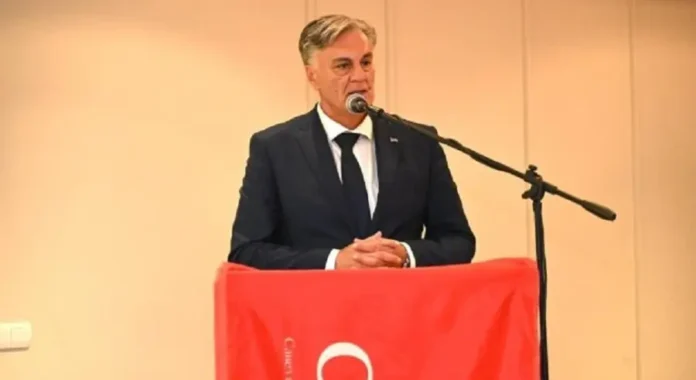 images_2025_11_0ad5cd12-bddc-41bd-97e0-d62dbf5c7c0f_900x492