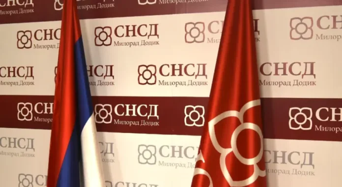 images_2025_12_5d421192-0b70-4c21-9977-9a5071aff6d6_900x492