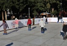 TREBINJE: Otvoreno klizalište za najmlađe sugrađane (FOTO)