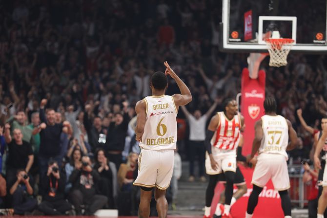 1770151787849-kk-crvena-zvezda-kk-hapoel-foto-marko-jovanovic-009-670x447