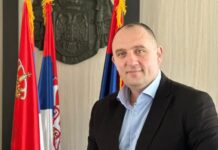 VUJADINOVIĆ O SKANDALOZNOJ INICIJATIVI U SARAJEVU: Nakon spomenika Francu Ferdinandu, očekivati je i spomemik Hitleru